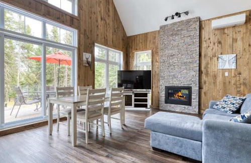 Saint-Michel-des-Saints Ski Chalet | Spa Nature & Adventure - Rustique Chalet