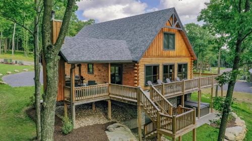 McHenry House | Space Mountain