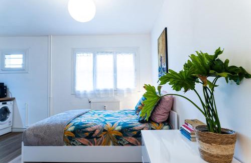 Peloux-Mail Apartment | SPACIEUX - Proche-gare - Parking