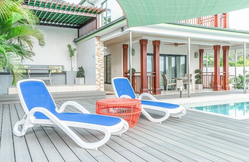 English Harbour Apartment | Spacious 1 bedroom apartment with pool, WiFi, AC in charming English Harbor area
