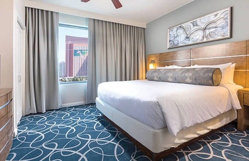 Las Vegas Resort | Spacious 2 Bedroom resort available for Vegas F1 Grand Prix: Nov 21-24th