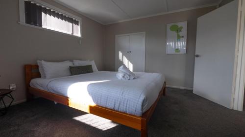 Avondale Apartment | Spacious 2BR Home in the Suburbs