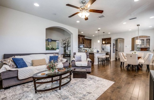 Northeast Carrollton House | Spacious 3 Bedrooms N Carrollton