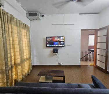 Thiruvananthapuram Apartment | Spacious 3BHK Home , Sleeps 8 ,AC, Wi-Fi & Parking