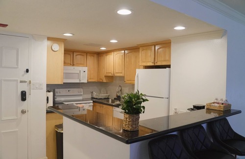 Sharpstown Condo | Spacious 3BR Condo: Perfect Location