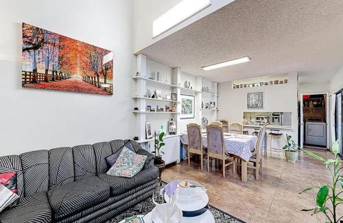 Fontainebleau House | Spacious 3BR Home with Pool Access