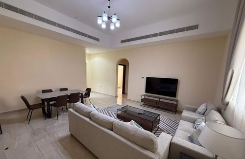Abu Dhabi Apartment | Spacious 4-bedroom apartment with WiFi, AC in terrific Shakhbout City