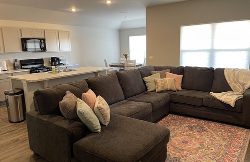 Stillwater House | Spacious 4 bedroom OSU family home minutes from campus.