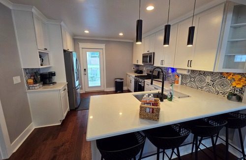 Atlanta House | Spacious 4 BR/3.5 BA Vacation Rental Home in West End Atlanta