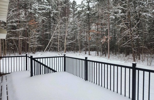 Manitowish Waters House | Spacious 5-BR home in Manitowish Waters with pier access on Chain of Lakes.