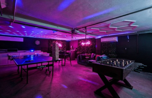 Biscayne Park House | Spacious 5BR Miami Oasis w/Pool