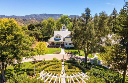 Ojai House | Spacious 6-bedroom country house with pool in tranquil Ojai