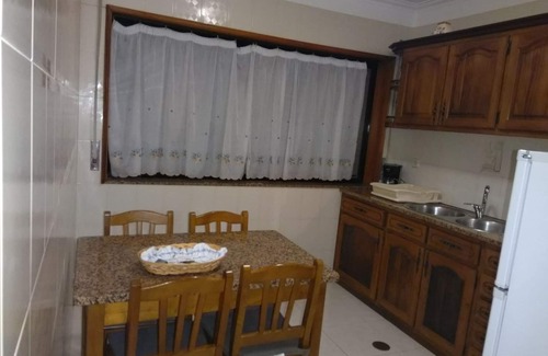 Viana do Castelo Apartment | Spacious and bright apartment just a stone's throw from the beach and pine forest