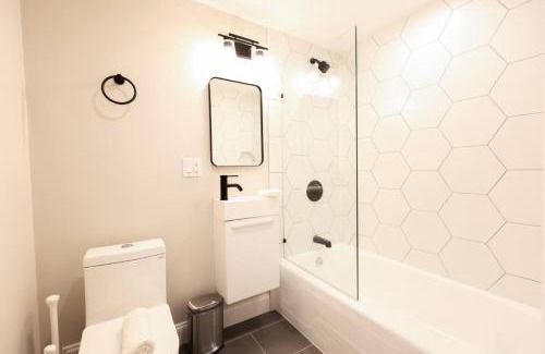 Prudential - St. Botolph Apartment | Spacious and Bright Studio