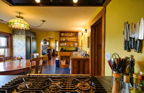 Orleans House | Spacious and restful rural retreat house for families and groups.