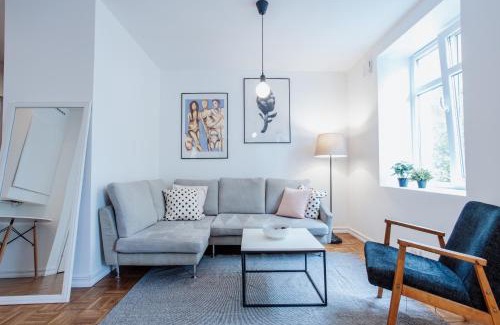 Kadriorg Apartment | Spacious apartment near the Airport and Bus station