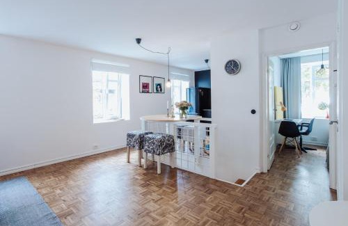 Kadriorg Apartment | Spacious apartment near the Airport and Bus station