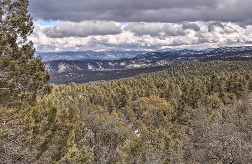 Highland Pines Cabin | Spacious Cabin Vacation Rental in Prescott!