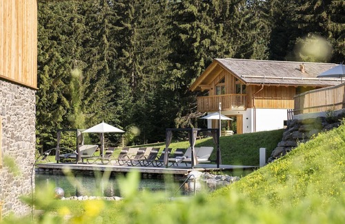 Tamsweg Ski Chalet | Spacious chalet in Wölting with sauna