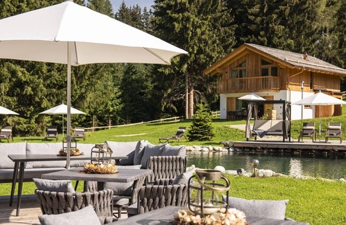 Tamsweg Ski Chalet | Spacious chalet in Wölting with sauna