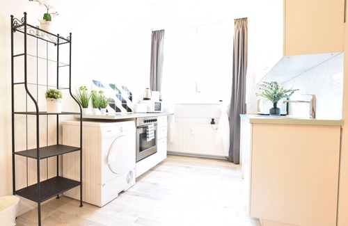 Wilten Apartment | Spacious city center appartement with free parking