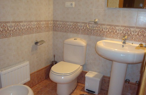 Figueras (Castropol) Apartment | Spacious, Cute, and Lovely 2 BD/2BA apartment. Castropol, Asturias.