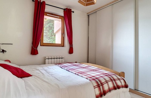 Saint-Jean-dʼAulps Apartment | SPACIOUS APARTMENT 3- SAINT JEAN D'AULPS SKI RESORT - 5/6 PEOPLE - CERF 36