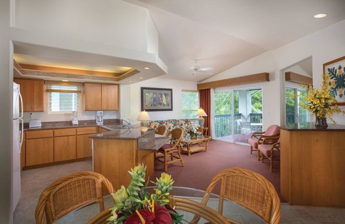 Princeville Resort | Spacious Hawaiian Paradise with Private Balcony's and Full access to all Amenities