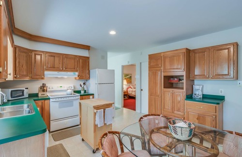 Harters Heights House | Spacious Home on Angela Blvd, Next to Notre Dame Campus