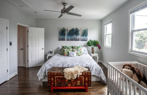 Northeast Bed & Breakfast | Spacious Home with 5000 Sq Ft Yard close to Downtown DC & Metro