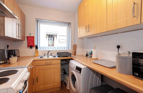 Sheffield Ski Chalet | Spacious House in Sheffield Close to City Centre