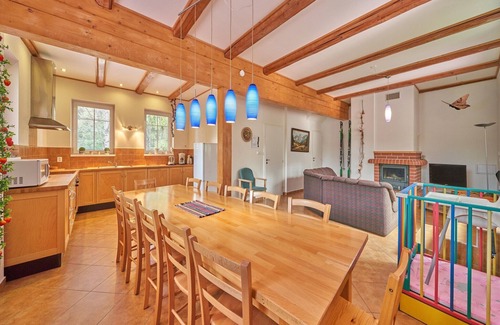 Lampertice House | Spacious Mountain Retreat