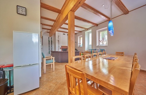Lampertice House | Spacious Mountain Retreat