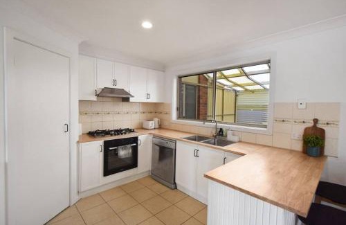 Seabrook Apartment | Spacious Seabrook Hideaway Near the Bay