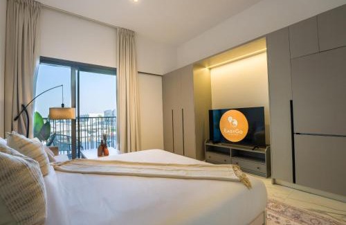 Dubai Apartment | Spacious STU in Mag 890, MBR - Meydan Living