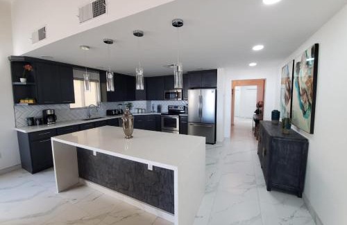 Puerto Penasco House | Spacious Villa 14 Beachfront