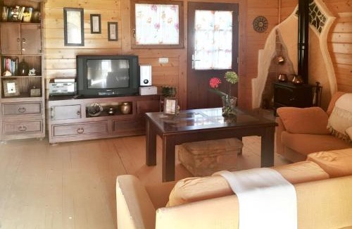 Coin Villa | Spacious villa with pool in Coín: 300 m², mountain view