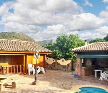 Coin Villa | Spacious villa with pool in Coín: 300 m², mountain view