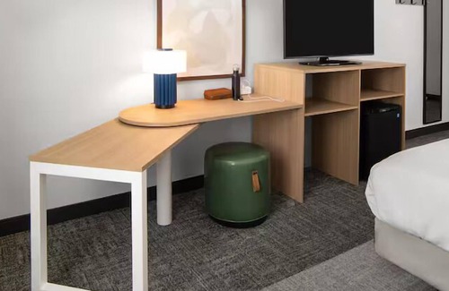 Alpharetta Hotel | Spark by Hilton Alpharetta Roswell