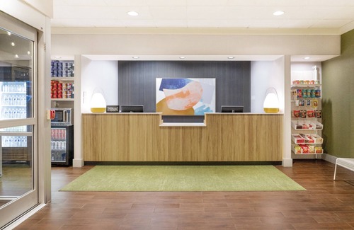 Kannapolis Hotel | Spark by Hilton Kannapolis