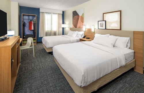 Kannapolis Hotel | Spark by Hilton Kannapolis