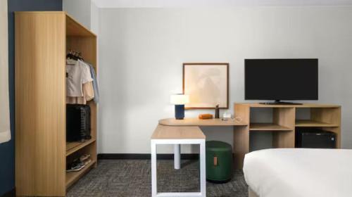 Northeast Mississauga Hotel | Spark by Hilton Toronto Airport