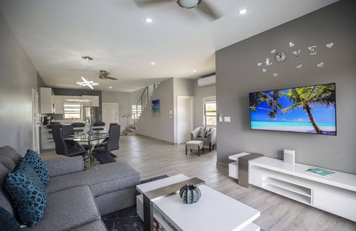 Long Bay Villa | SPECIAL DISC, 3BR PRIVATE VILLA, OCEAN VIEW, GREAT AMENITIES, STEPS TO THE BEACH