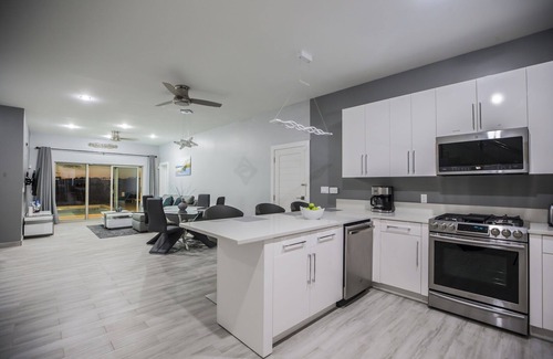 Long Bay Villa | SPECIAL DISC, 3BR PRIVATE VILLA, OCEAN VIEW, GREAT AMENITIES, STEPS TO THE BEACH