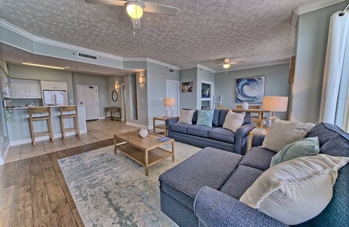 Thomas Drive Condo | Spectacular Gulf front Condo with Beach and Picnic Area Access - Unit 1406 by RedAwning