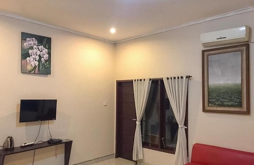 Sukasada Hotel | Spice Paradise Gitgit Singaraja RedPartner