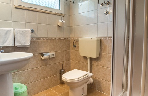 Pula Resort | Splendid Golden Rocks Resort