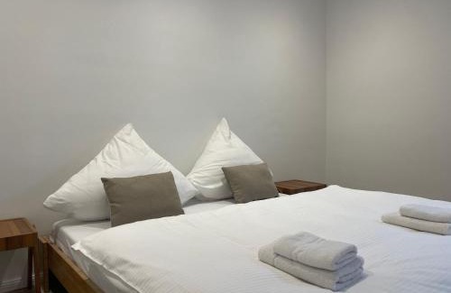 Linden-Nord Apartment | SPLENDID I Unique Spacious Apartment