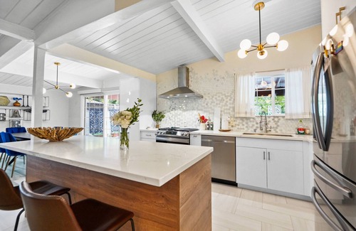 Valley Glen House | Spooktacular Sale Now!