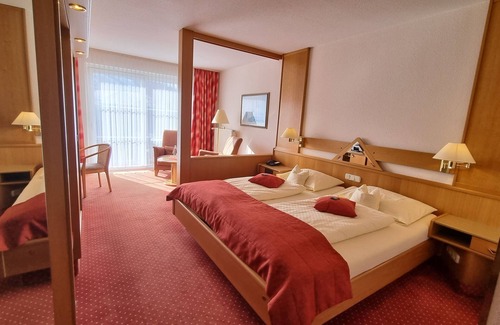 Ortsmitte Hotel | Sporthotel Zum Hohen Eimberg